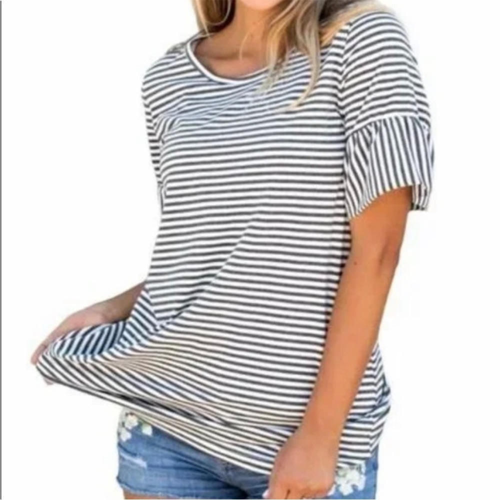 Teal Gray & White Stripe Ruffle-Sleeve Tee Size Small EUC
